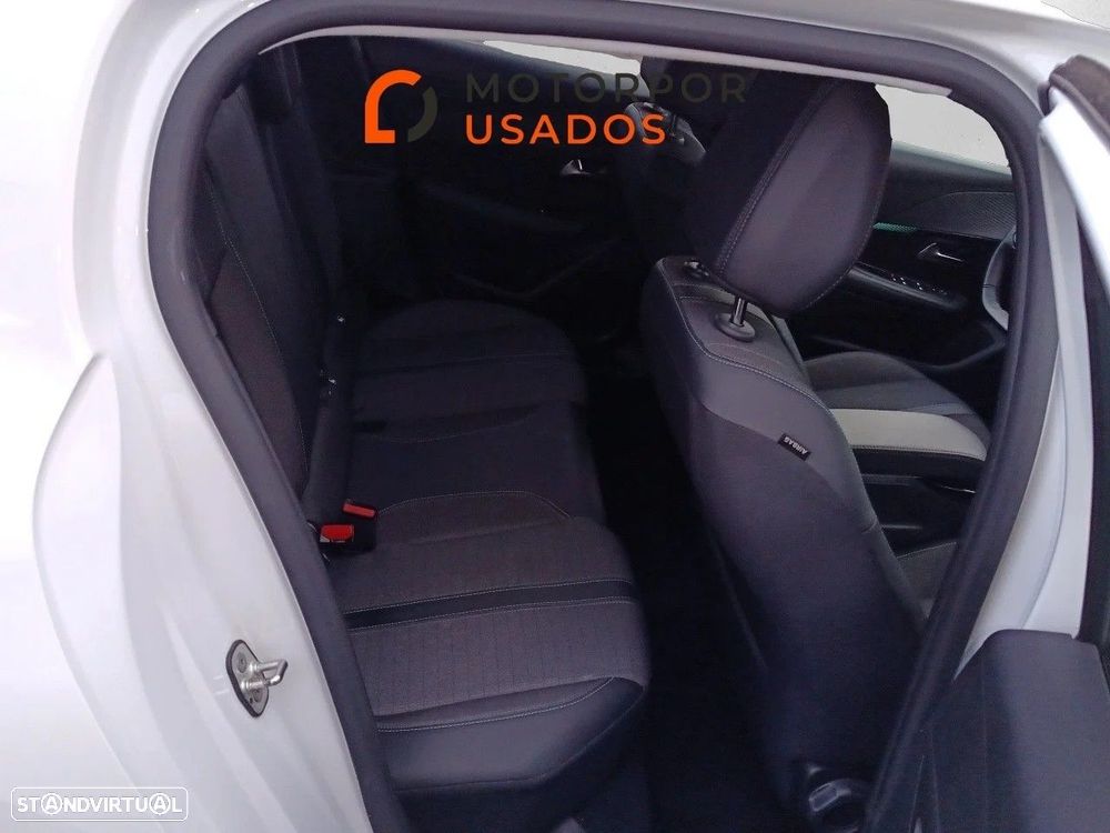 Peugeot 208 1.2 PureTech Allure EAT8 - 10