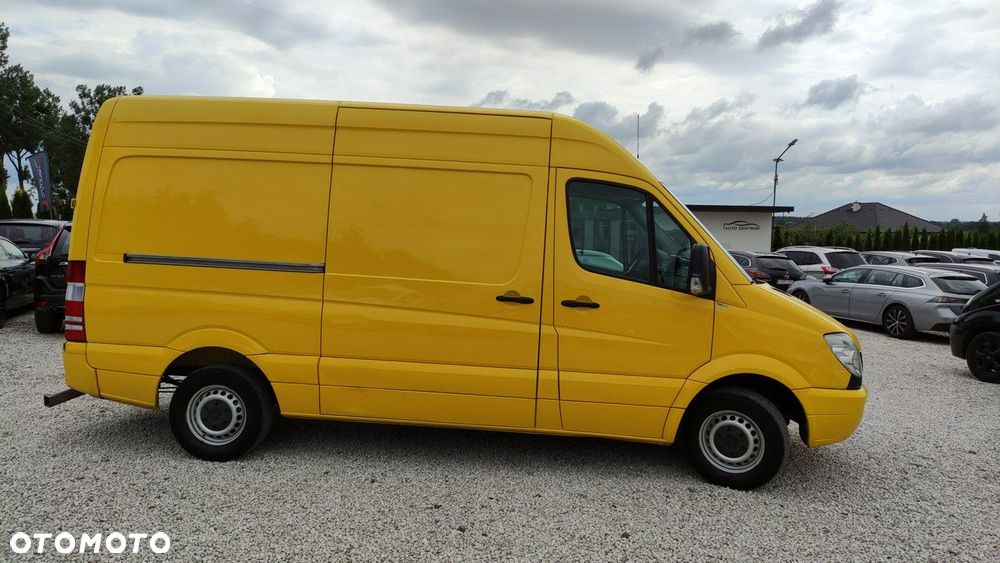 Mercedes-Benz Sprinter - 17