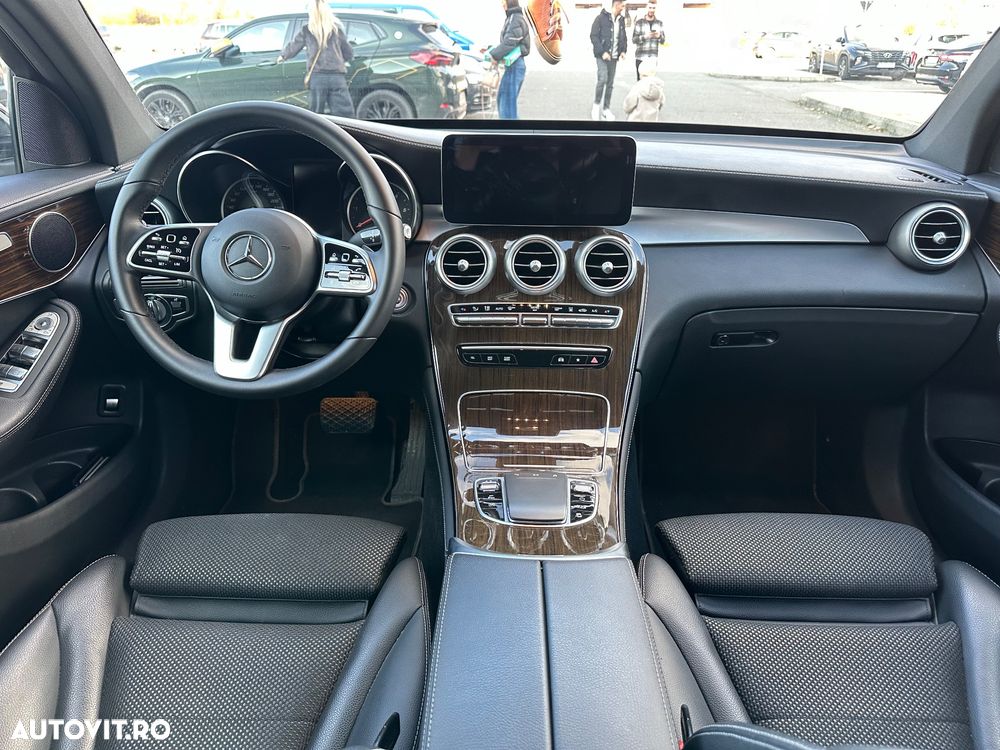 Mercedes-Benz GLC Coupe 300 de 4MATIC - 6