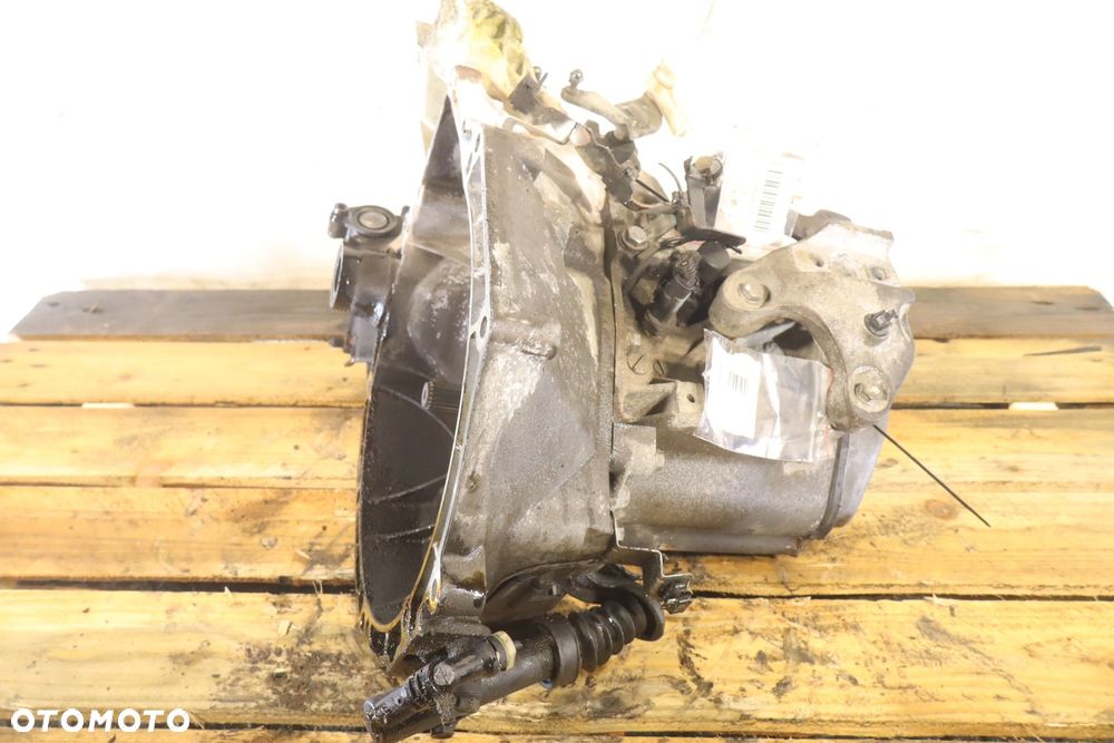 SKRZYNIA BIEGÓW 5 BIEGOWA PEUGEOT 207 1.4 20CQ86 - 4