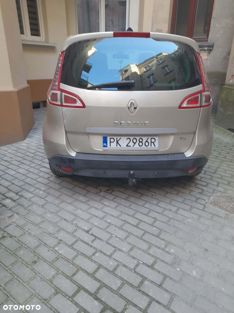 Renault Scenic TCe 130 Dynamique - 6