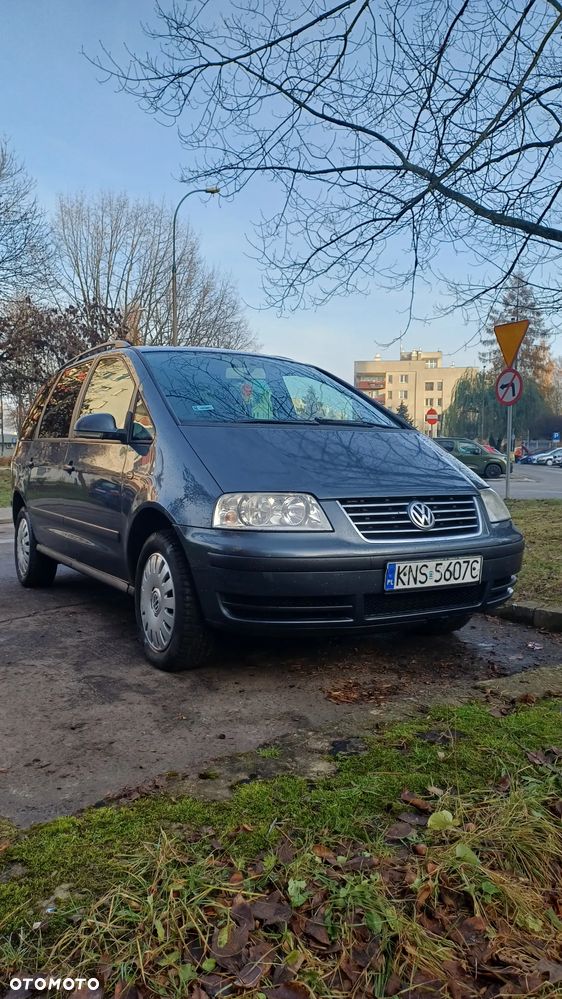 Volkswagen Sharan 1.9 TDI Comfortline - 25