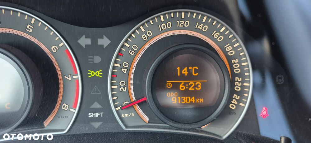 Toyota Auris - 5