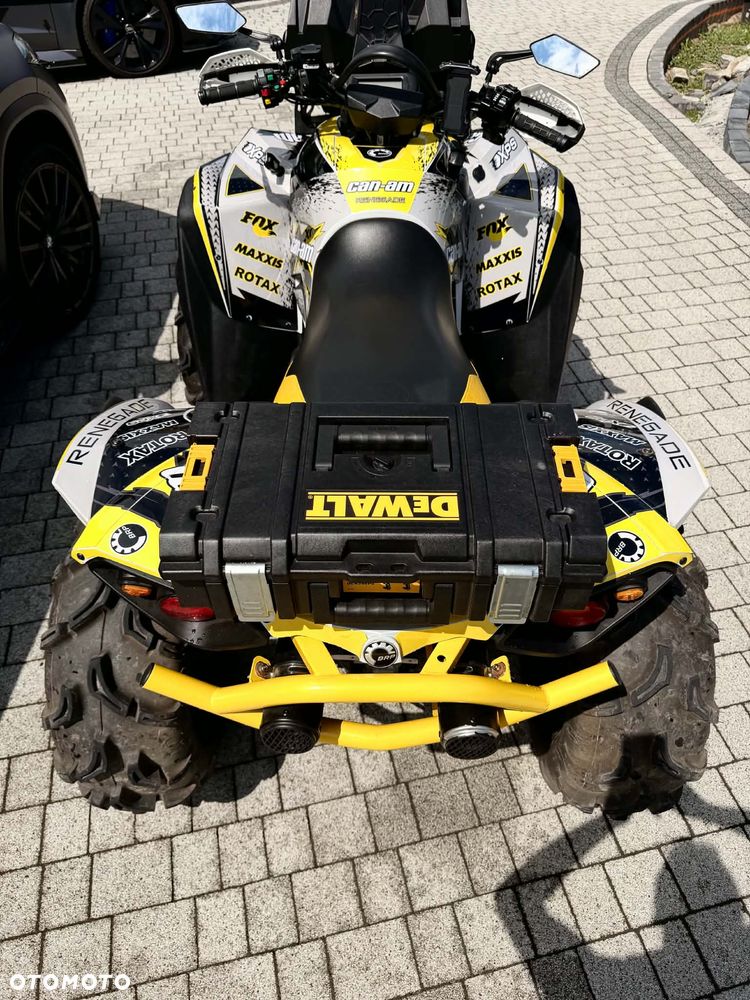 Can-Am Renegade - 10