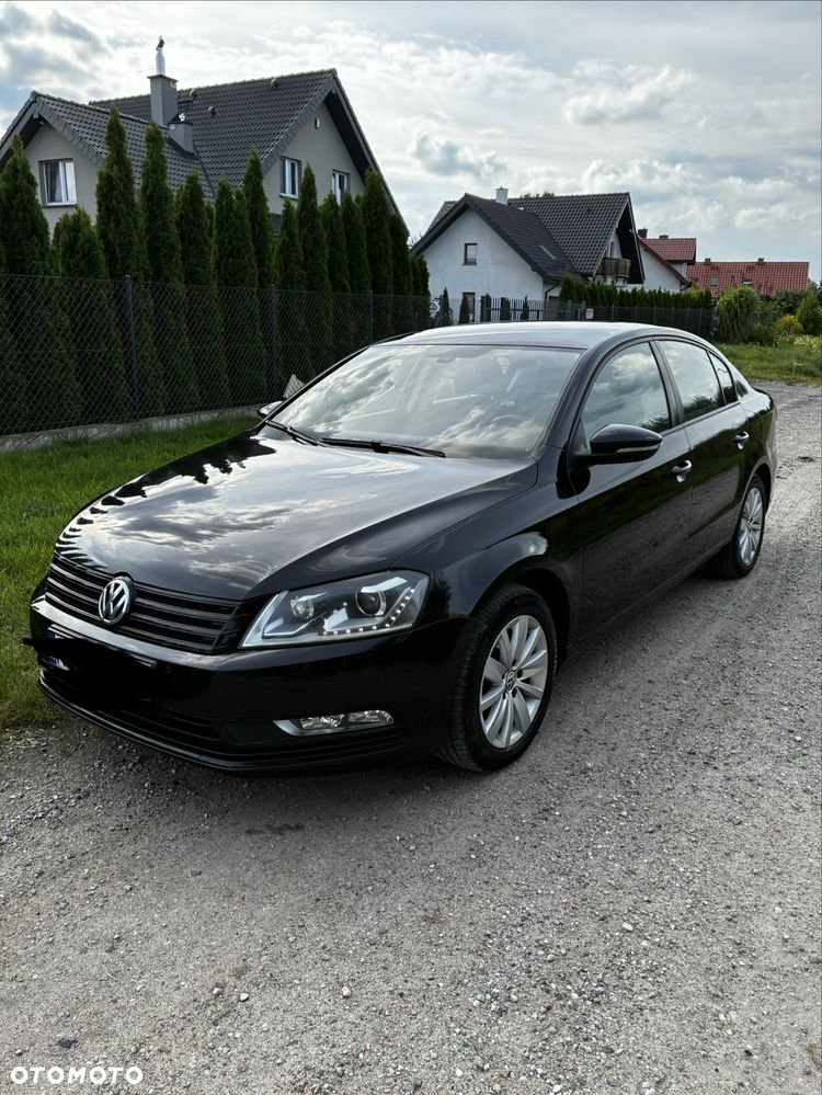Volkswagen Passat - 3