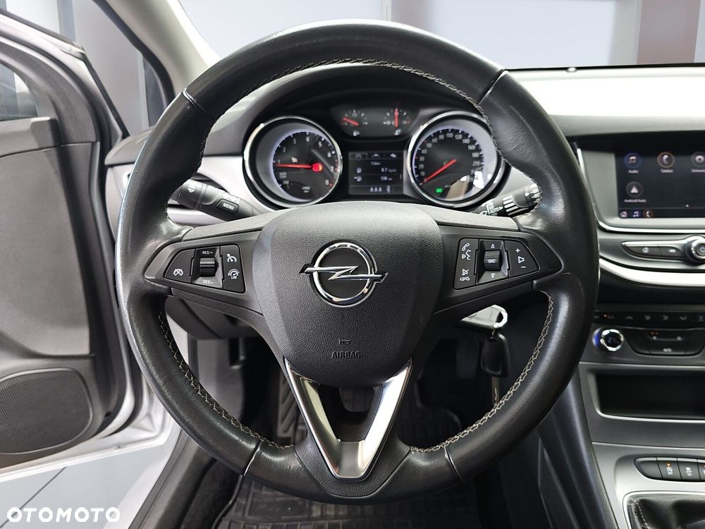 Opel Astra V 1.2 T Edition S&S - 17