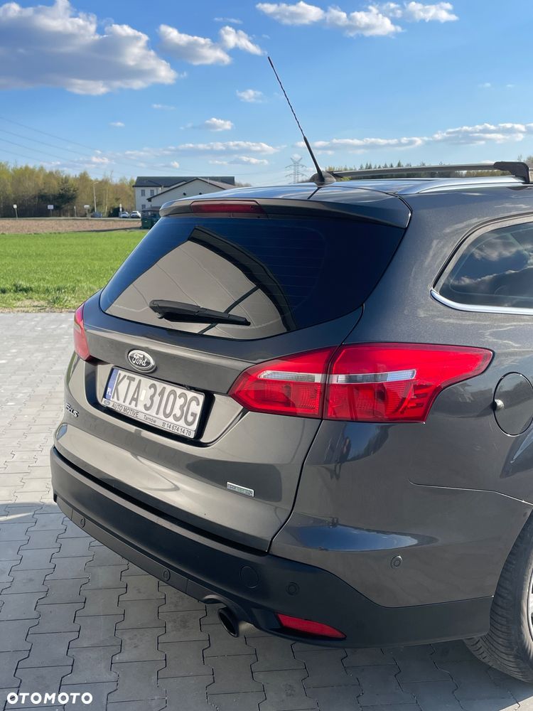 Ford Focus 1.5 EcoBoost Titanium ASS - 6