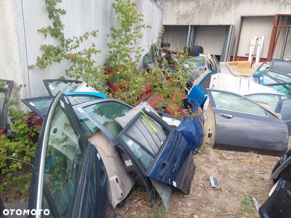 DRZWI KOMPLETNE PRAWY TYŁ BMW E46 LIFT A07/5 KOMBI - 10