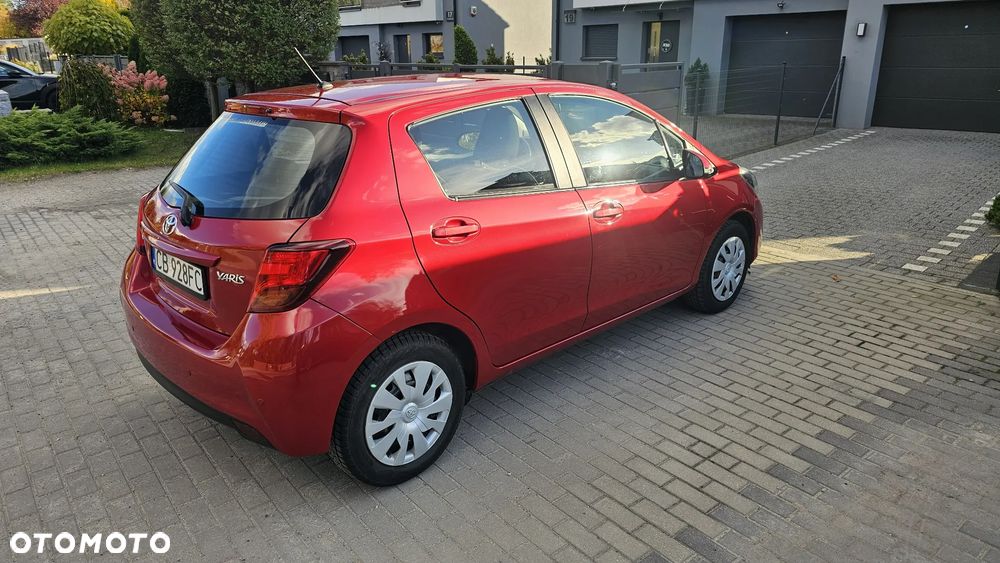 Toyota Yaris - 4