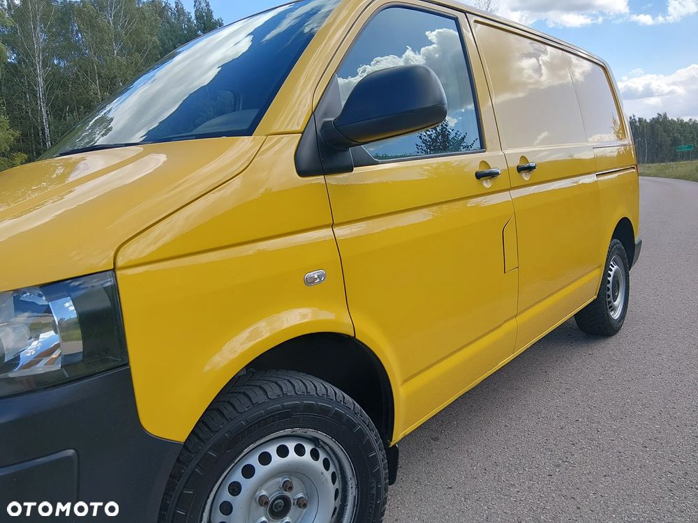 Volkswagen Transporter - 4