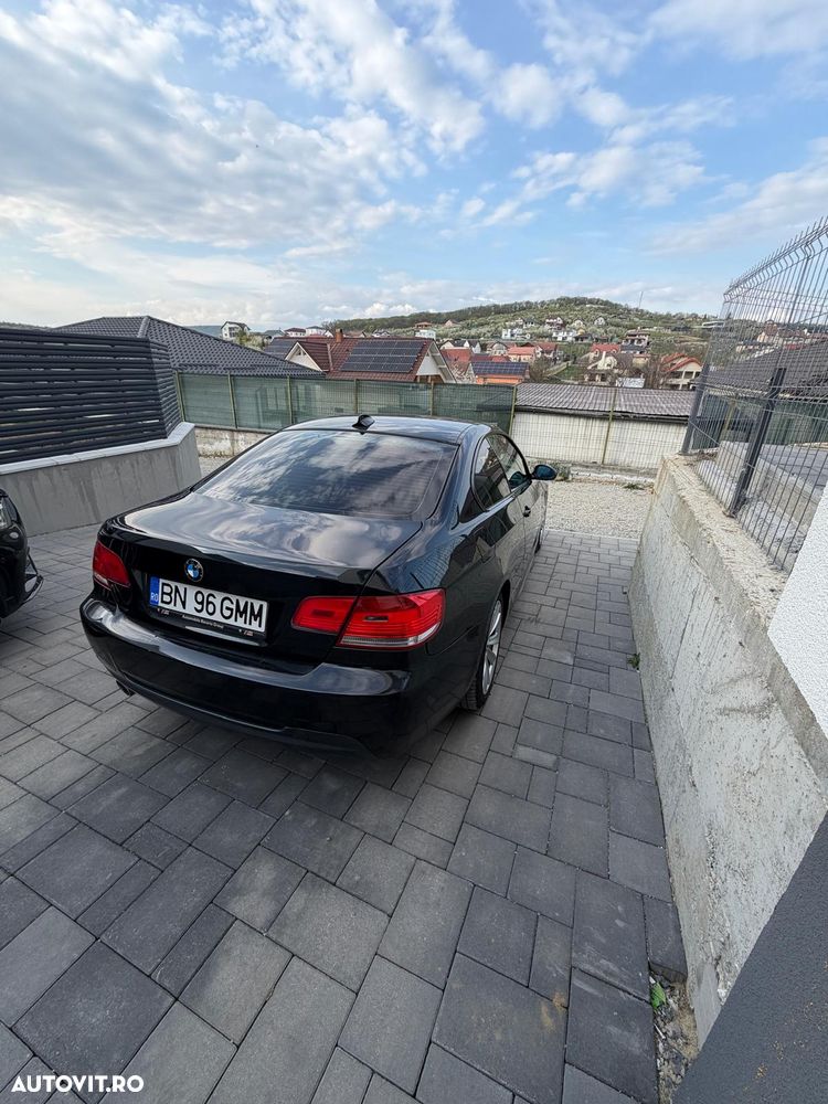 BMW Seria 3 320d - 5