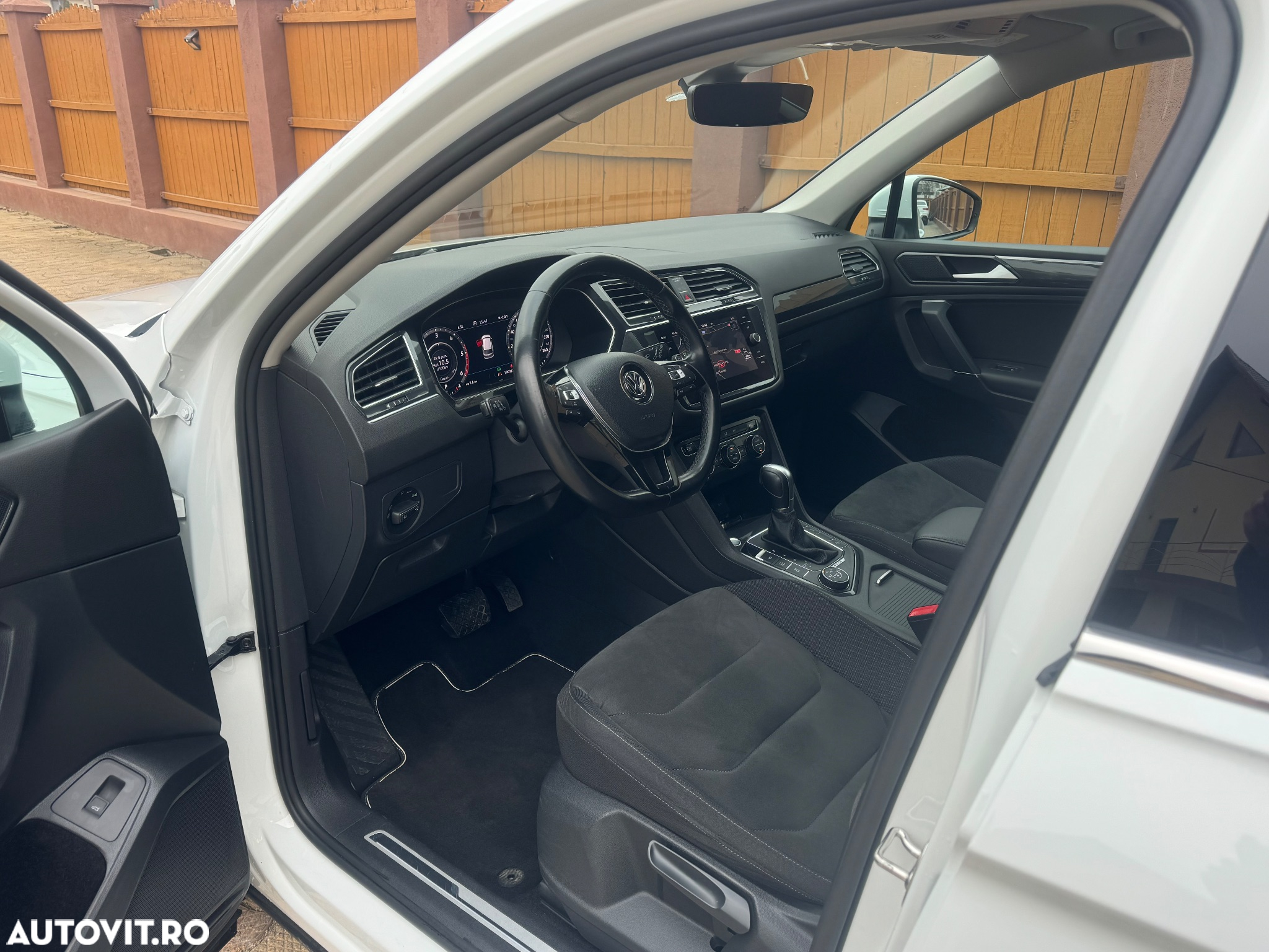 Volkswagen Tiguan Allspace 2.0 TDI SCR 4Motion DSG Highline - 6
