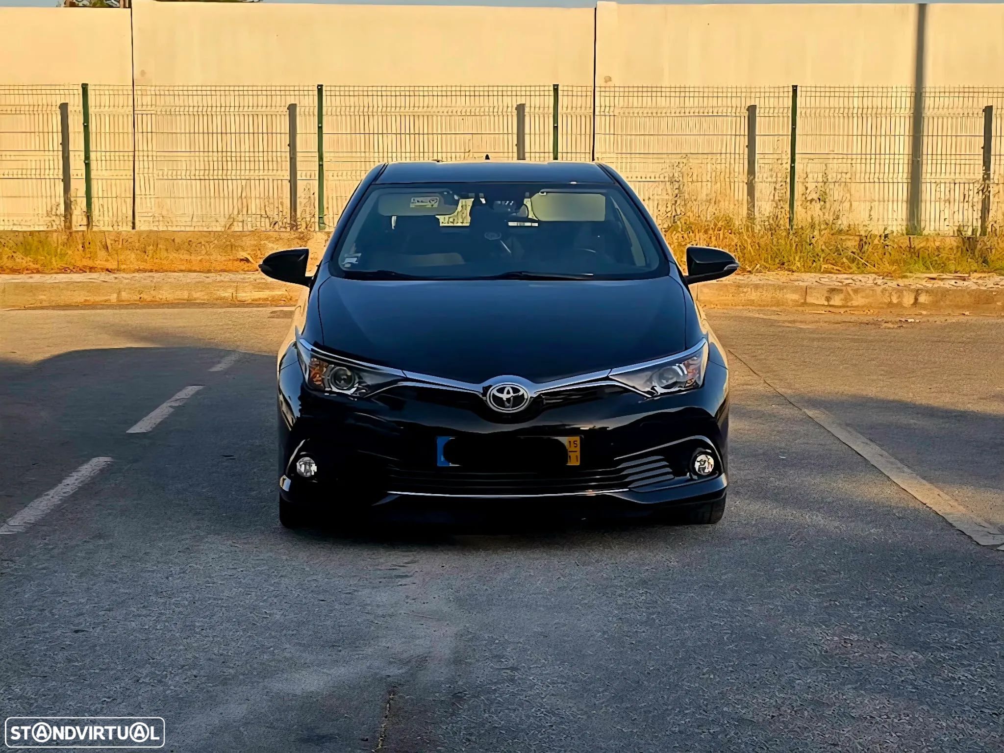 Toyota Auris 1.6 D-4D Comfort+Navi - 1