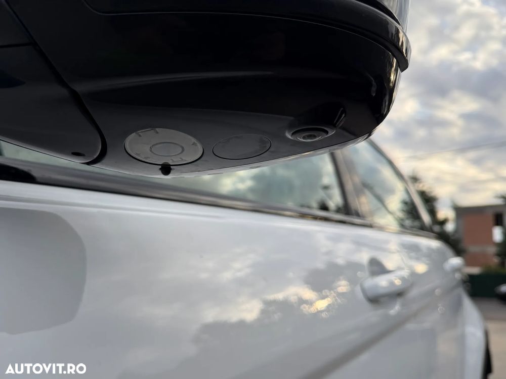 Land Rover Range Rover Evoque - 23