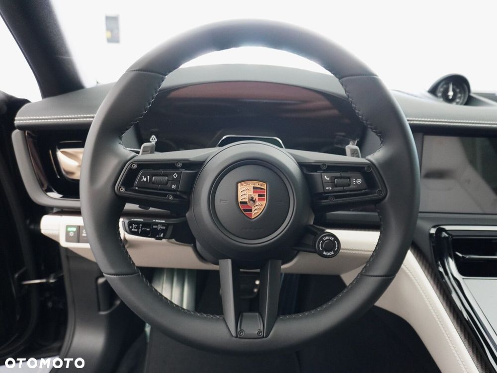 Porsche Panamera 4S E-Hybrid PHEV - 27