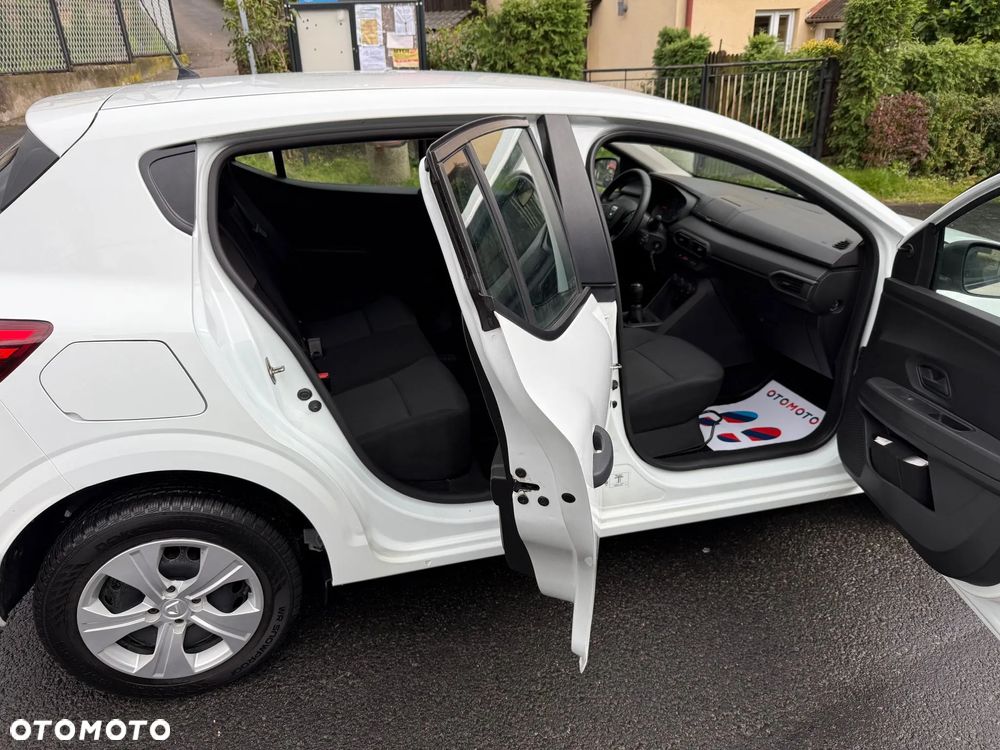 Dacia Sandero 1.0 TCe Essential - 16