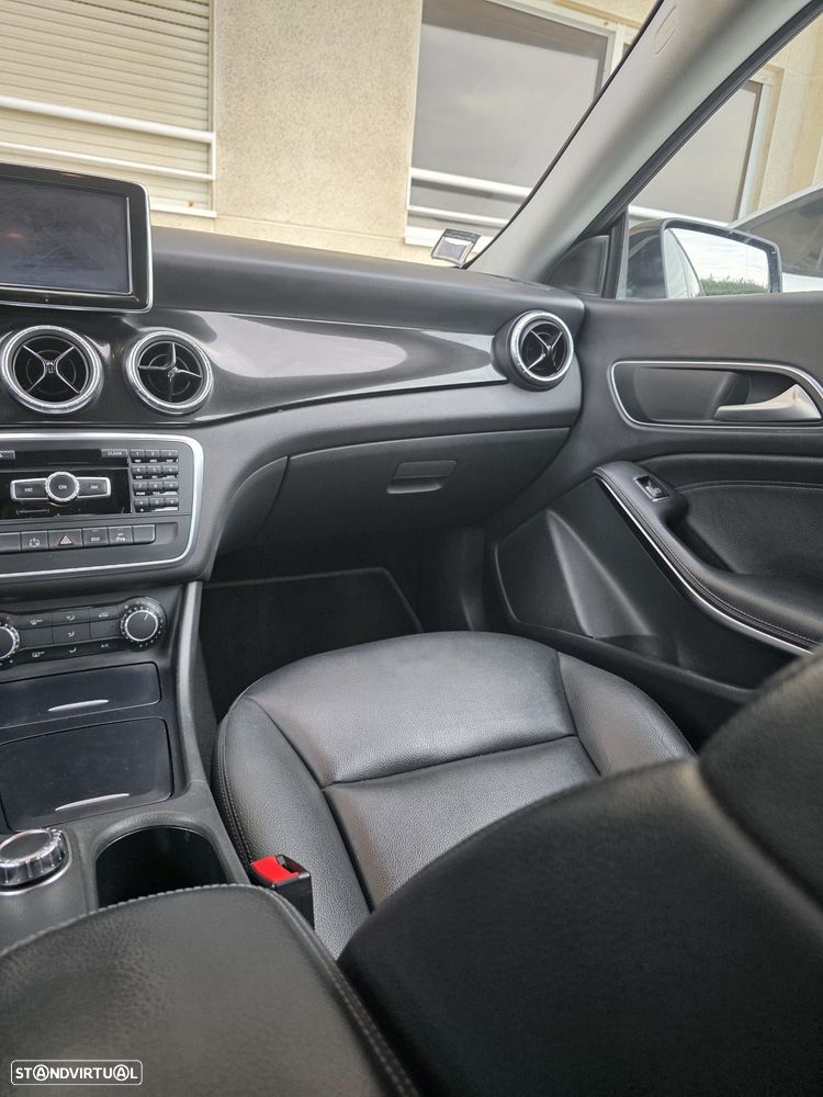 Mercedes-Benz CLA 220 CDI Aut. - 7