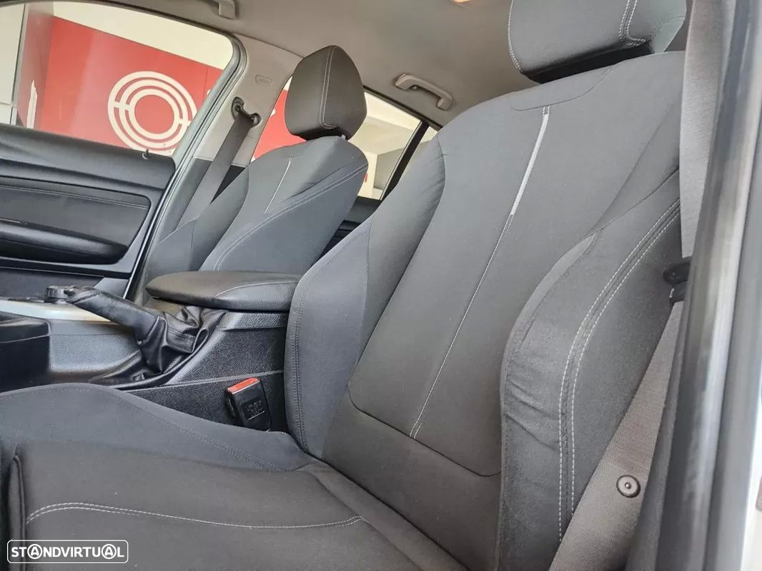 BMW 116 d EDynamics Line Sport - 23