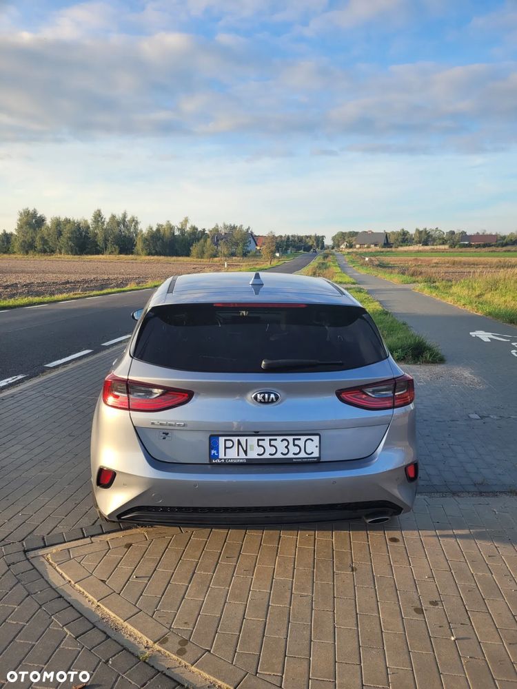 Kia Ceed 1.5 T-GDI Business Line Plus - 4