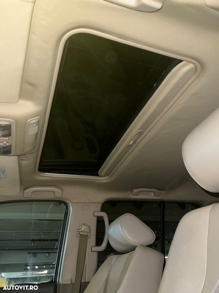 Nissan Pathfinder - 23