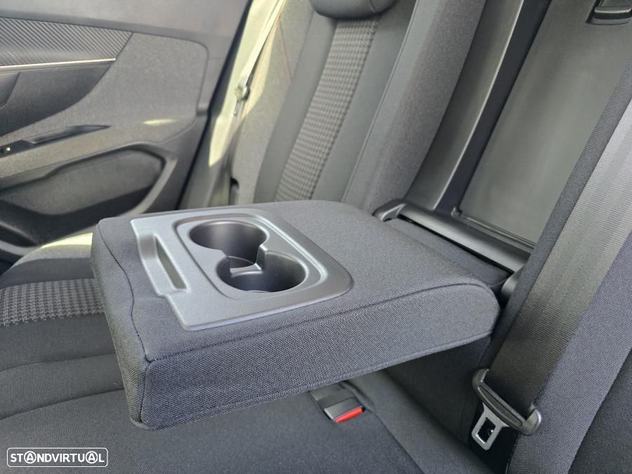 Peugeot 3008 1.5 BlueHDi Active - 38