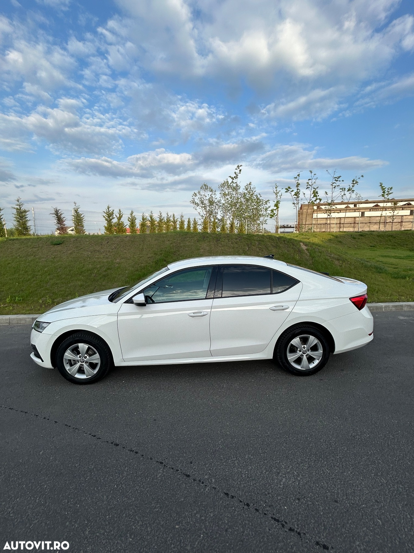 Skoda Octavia 2.0 TDI Ambition - 10