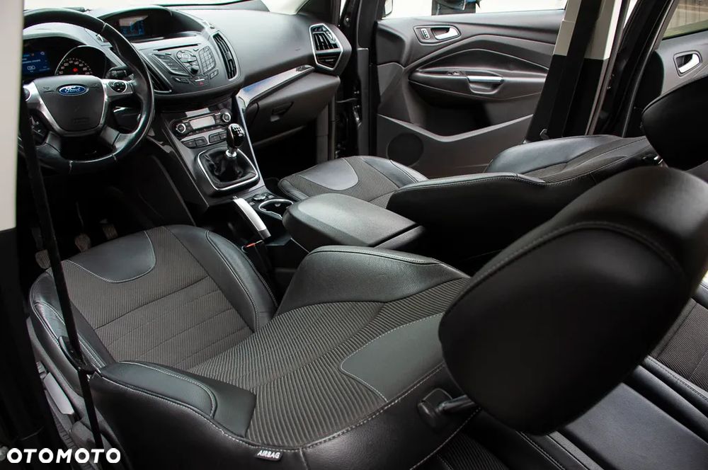 Ford Kuga 2.0 TDCi 4x4 Titanium - 7