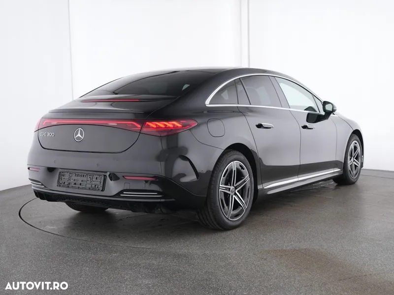 Mercedes-Benz EQE 300 AMG Line - 2