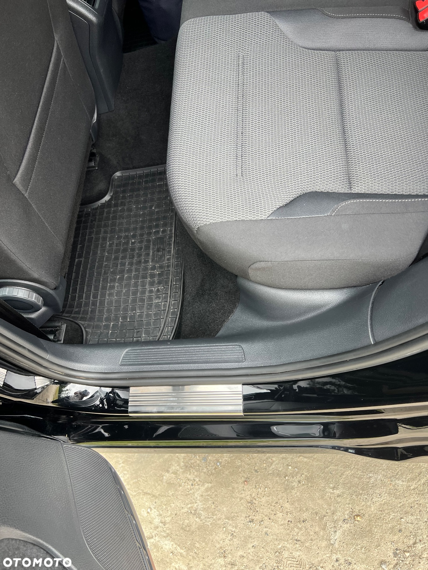 Volkswagen Golf VII 1.4 TSI BMT Comfortline DSG - 28