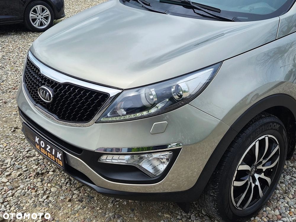 Kia Sportage 2.0 CRDI AWD Fifa World Cup Edition - 39