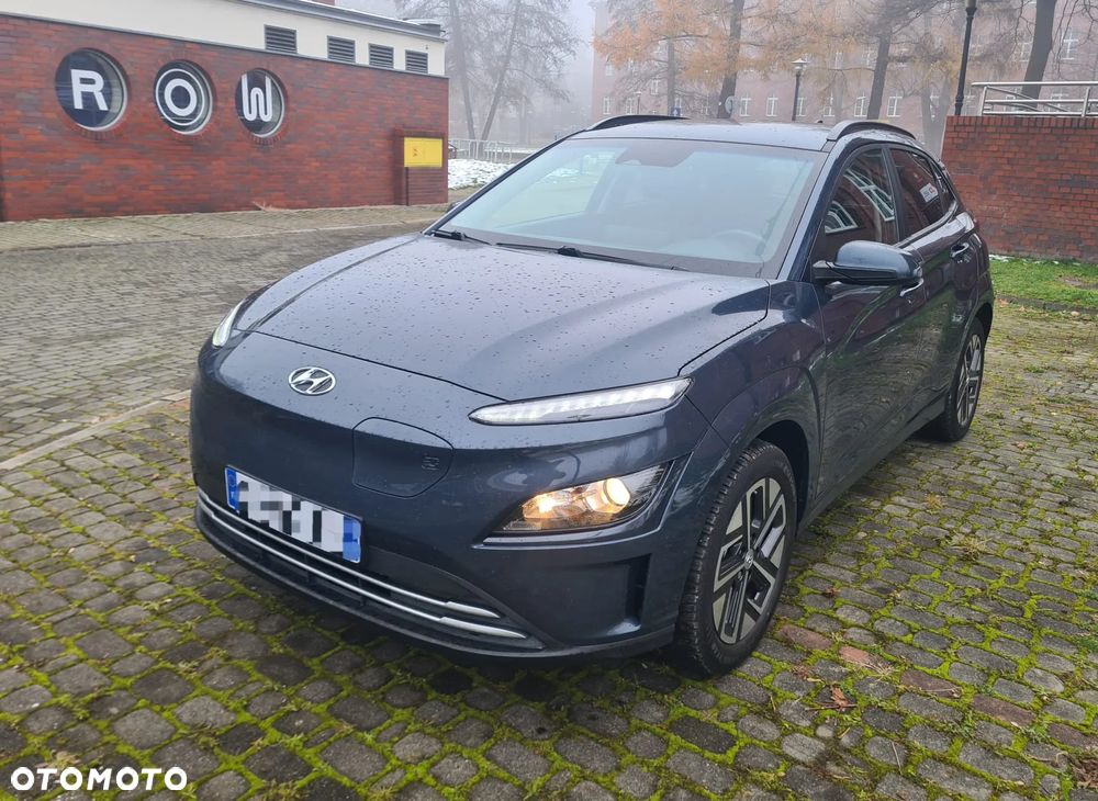 Hyundai Kona 39kWh Executive - 1