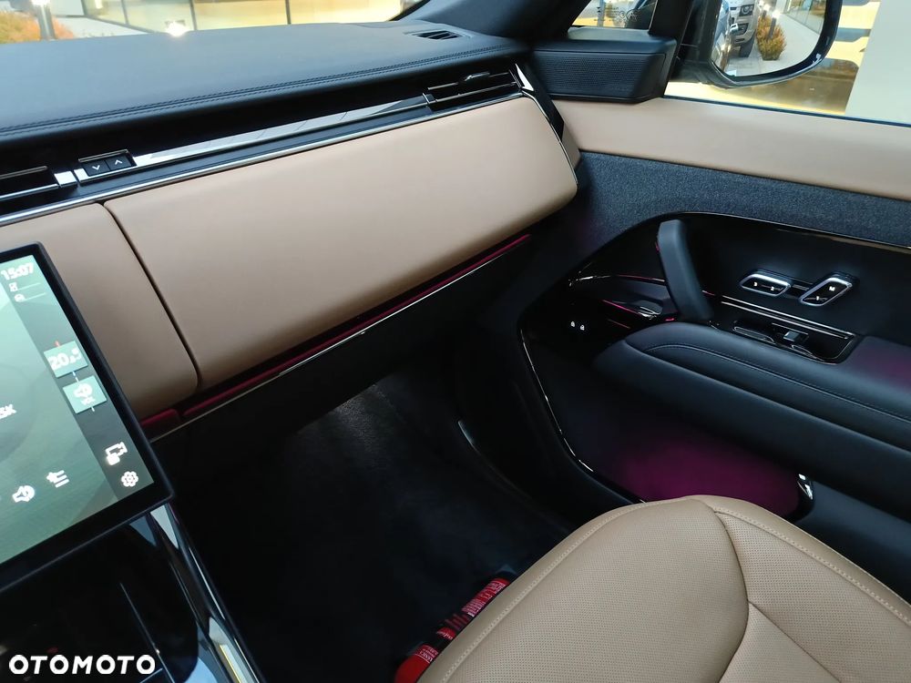 Land Rover Range Rover Sport D350 Autobiography - 18