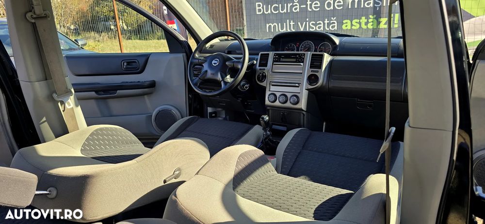Nissan X-Trail 2.2 dCi 4x4 Columbia - 16