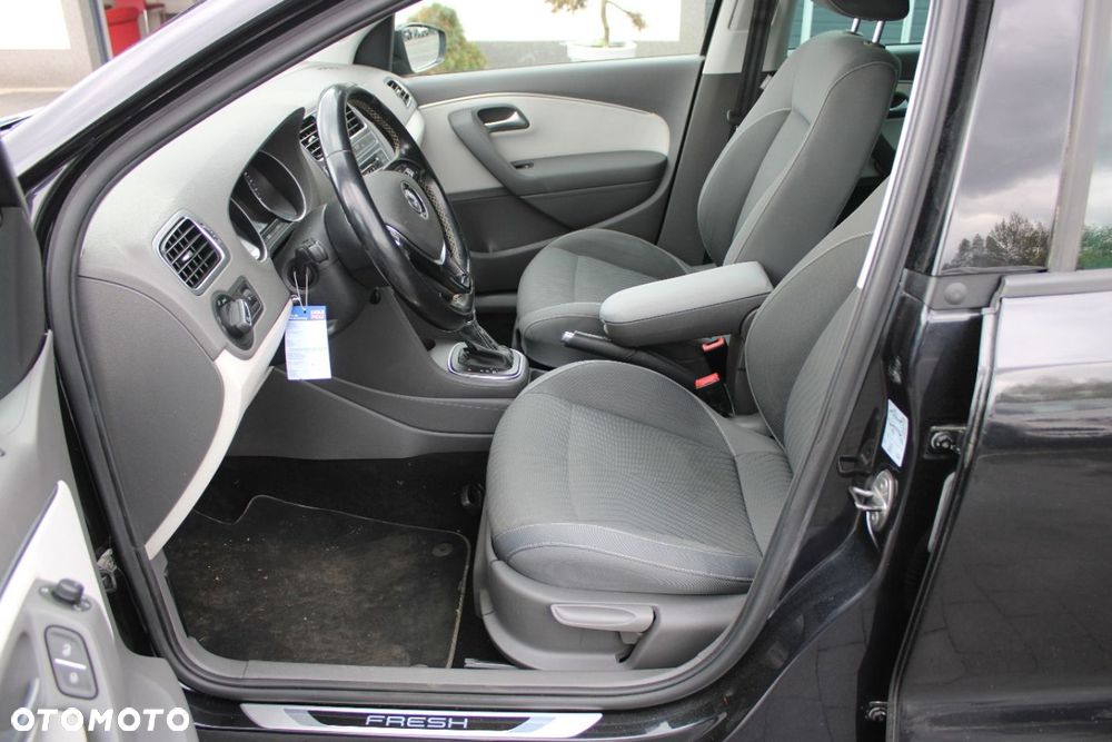 Volkswagen Polo - 17