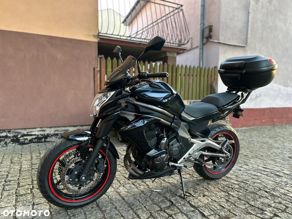 Kawasaki ER - 1