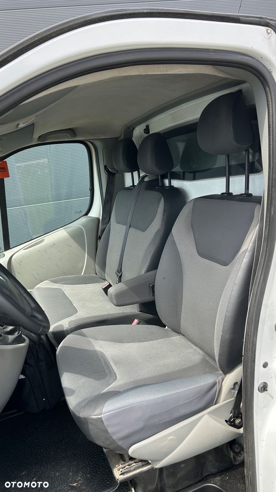 Renault Trafic - 10