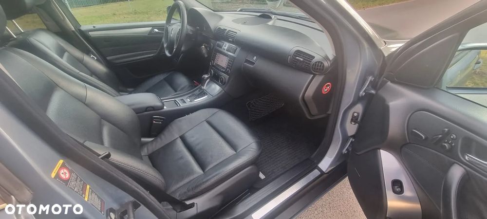 Mercedes-Benz Klasa C 280 T Avantgarde 4-Matic - 12