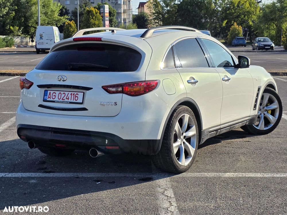 Infiniti QX70 3.0d AWD Aut. GT Premium - 4