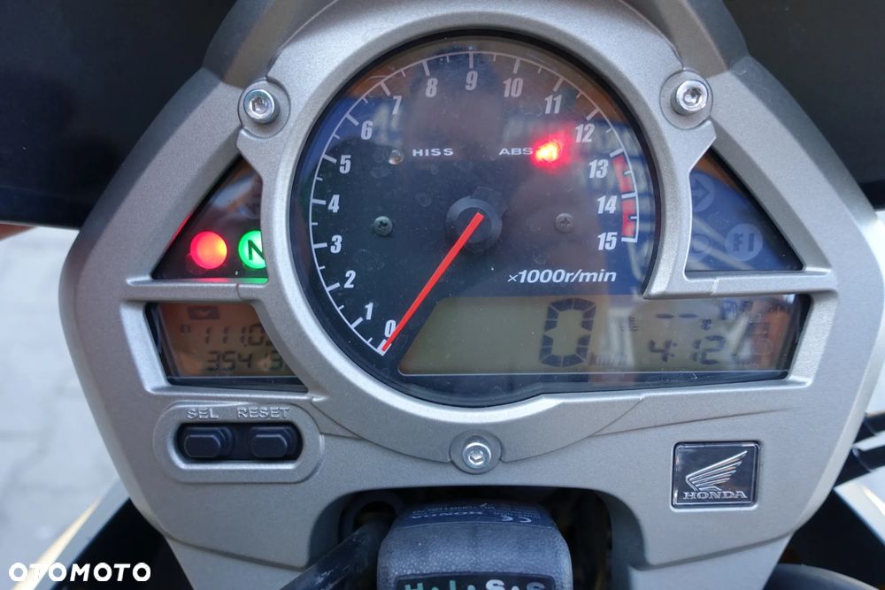 Honda Hornet - 9