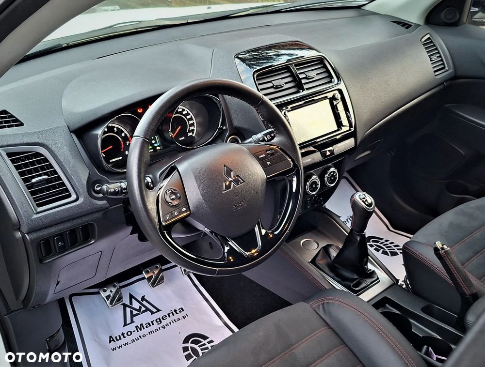Mitsubishi ASX 1.6 2WD Edition - 16