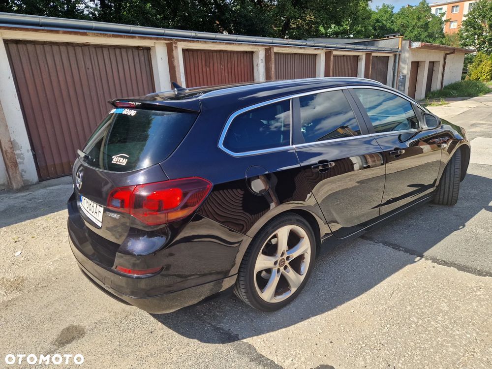 Opel Astra 1.6 T Sport - 9