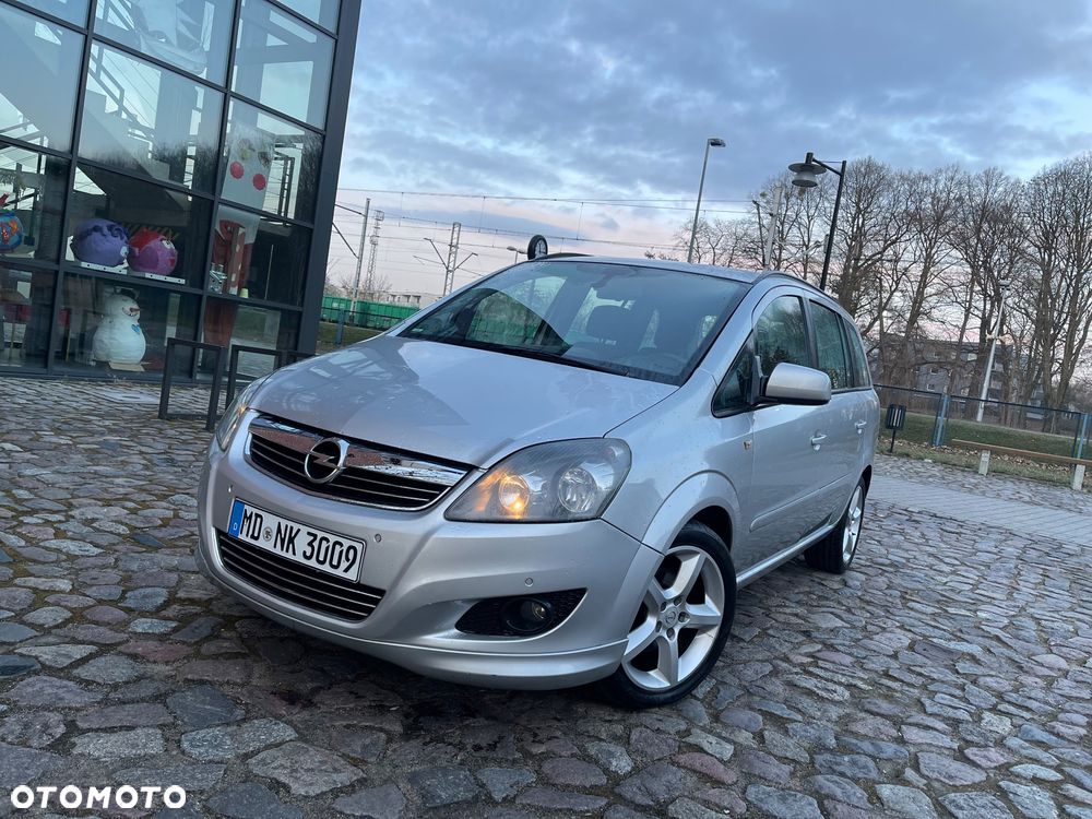 Opel Zafira 1.8 Active