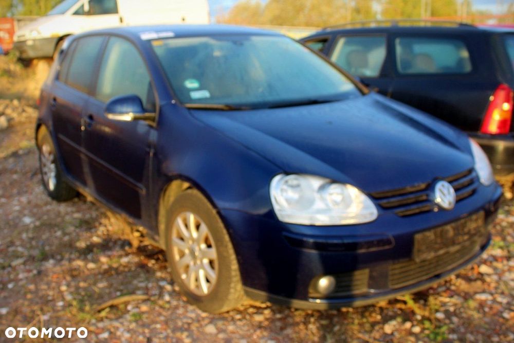 VW Golf V 1K 2005 1.9TDI BKC Hatchback 5-drzwi (MASKA, ZDERZAK, LAMPA, BŁOTNIK, DRZWI, SZYBA, FOTEL) - 2