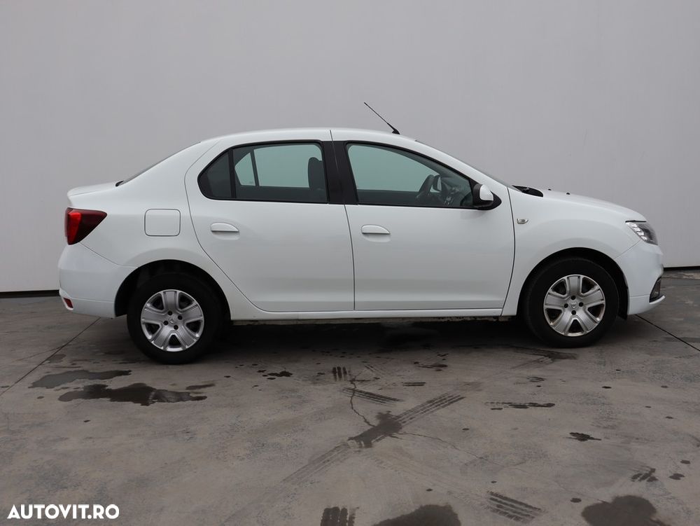 Dacia Logan - 3