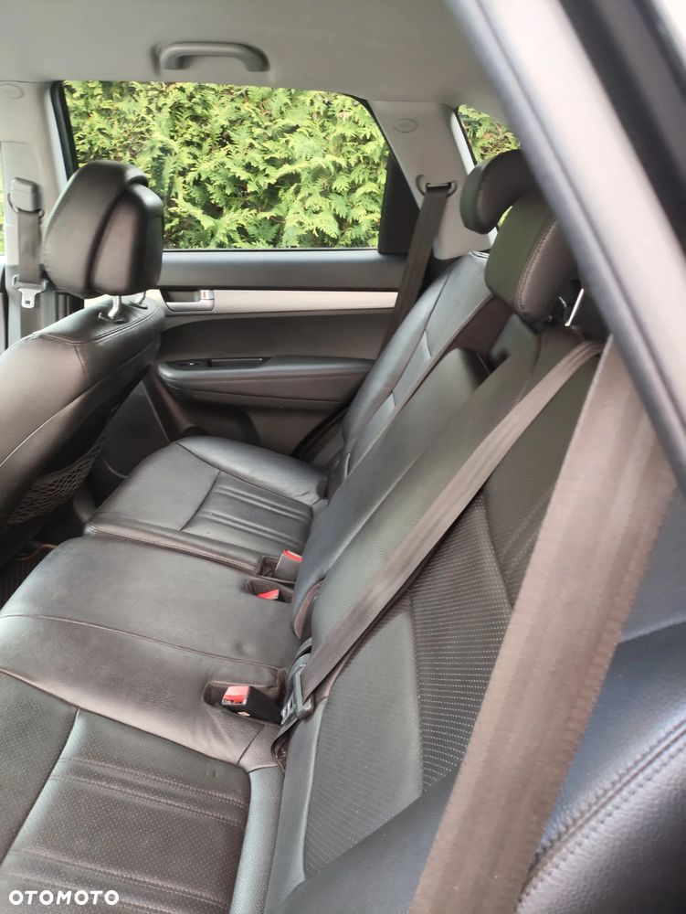 Kia Sorento - 3