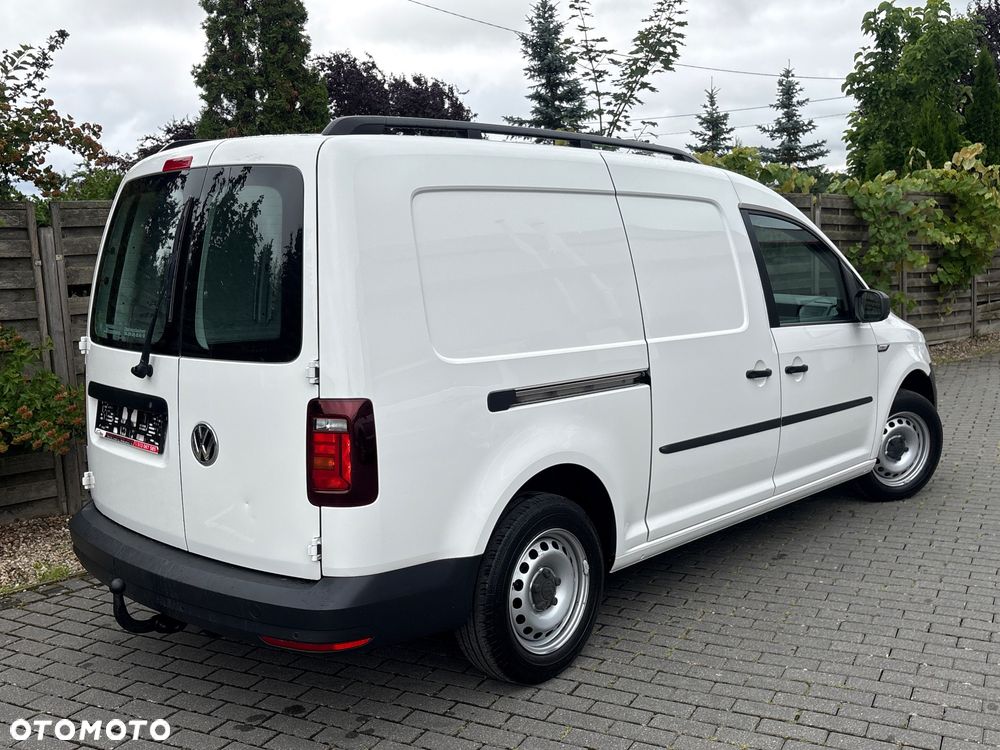 Volkswagen Caddy Maxi - 9