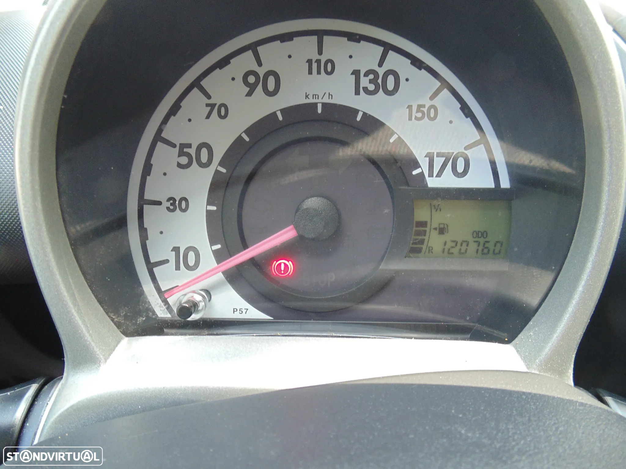 Peugeot 107 1.0 Active - 22