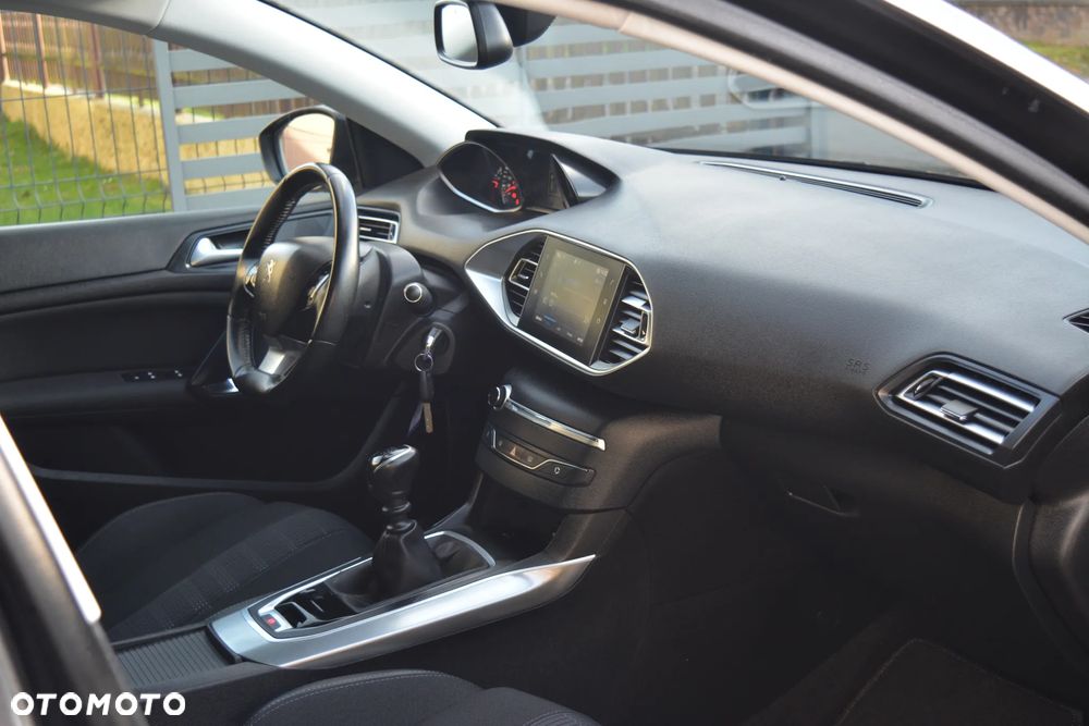 Peugeot 308 1.5 BlueHDi Active S&S - 10