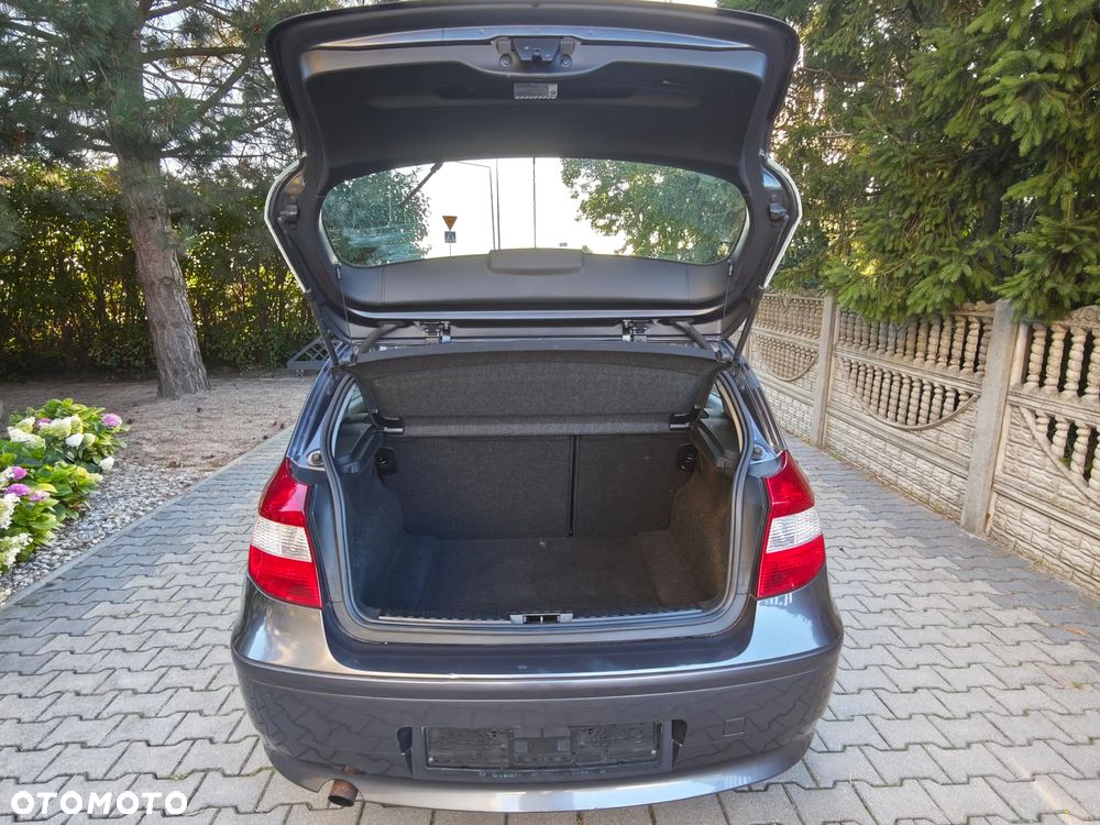 BMW Seria 1 118i - 26