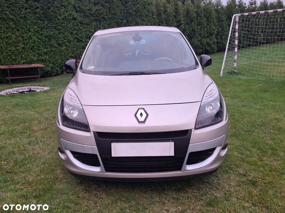 Renault Scenic 1.4 16V TCE Privilege - 8